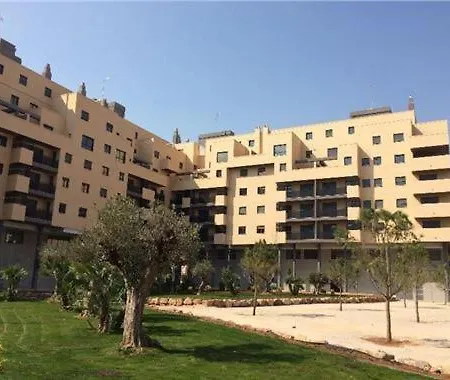 Проживание в семье Y Bano Privado En Con Terraza Y Gym